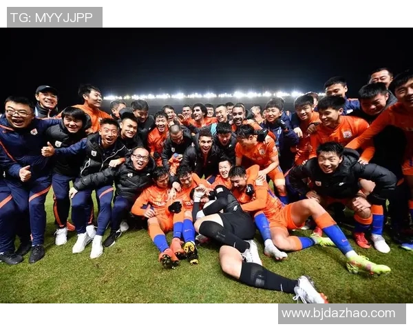 重庆排球队状态对比分析深入探讨球队表现与未来发展潜力 重庆排球队状态对比分析深入探讨球队表现与未来发展潜力