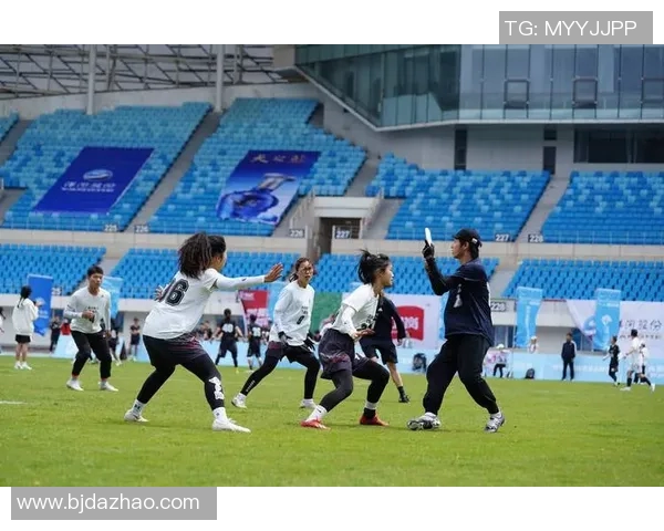 南京飞盘队的灵活性探讨与发展潜力分析 南京飞盘队的灵活性探讨与发展潜力分析