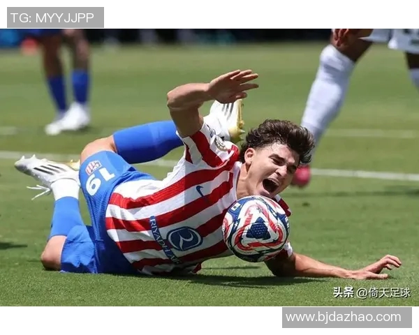 足球明星在比赛中的精彩瞬间高清图片展示与分析